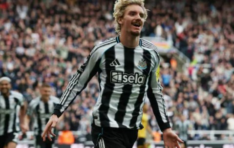 bbin博彩-关于沃特福德队长领衔防线，帮助球队守住胜利的信息