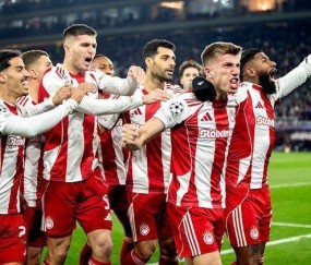 bbin博彩-阿贾克斯上演逆袭，晋级令人眼前一亮(阿贾克斯最新)